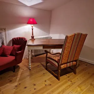 charmante-petite-grange.midi-pyreneeshotels.com/